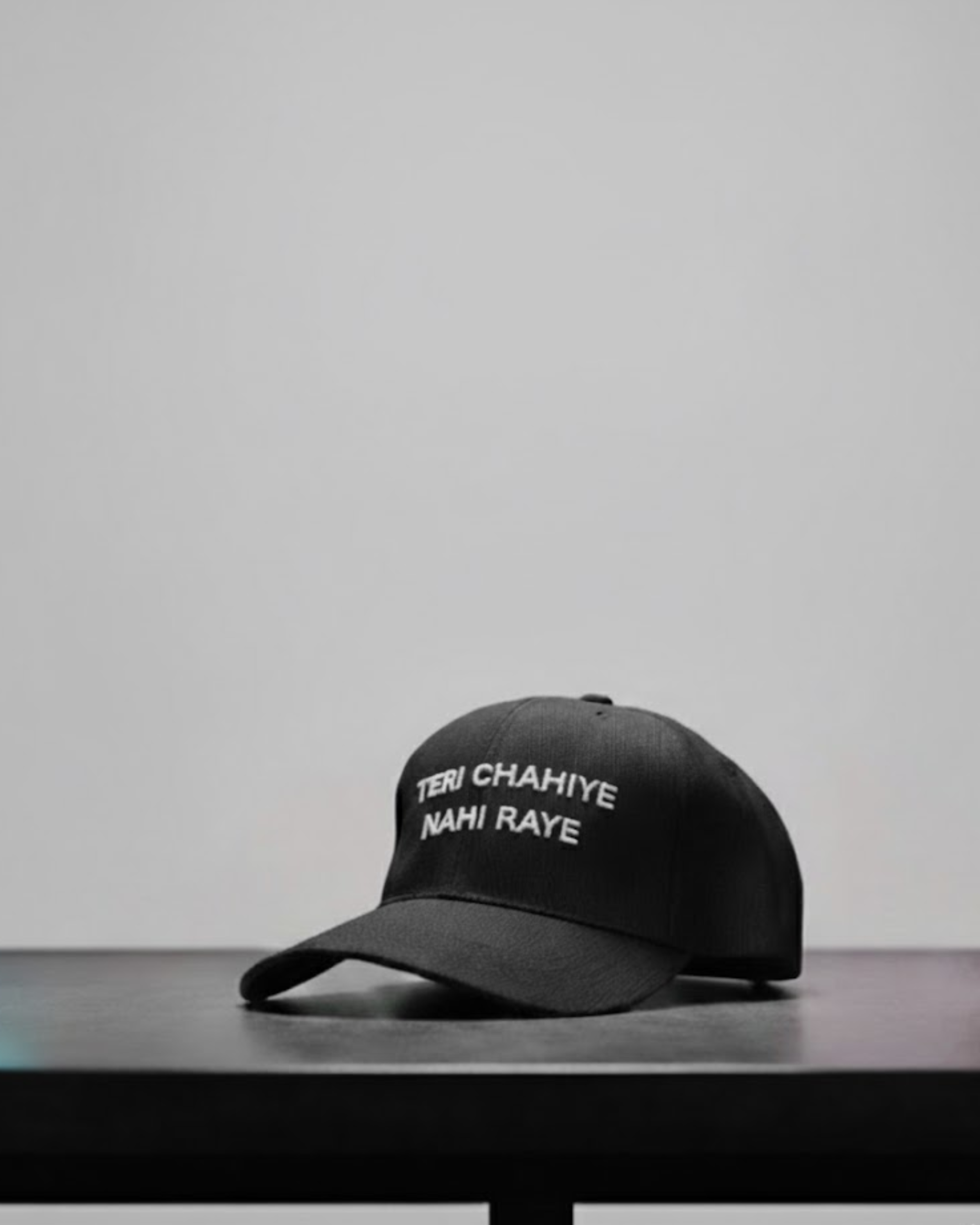 Teri Chahiye Nahi Raye p-cap - Black